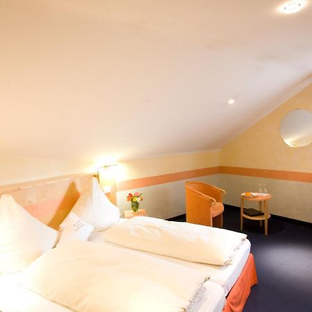 Hotel-Restaurant Steuermann Καρλσρούη Εξωτερικό φωτογραφία